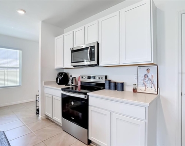 33327 Darley Dale Trail - Photo Thumbnail 19