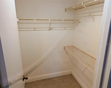 4211 Chatham Oak Court - Photo Thumbnail 10