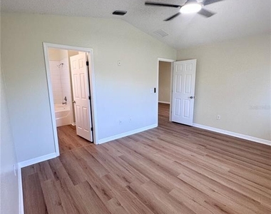 11030 Whittney Chase Drive - Photo Thumbnail 12