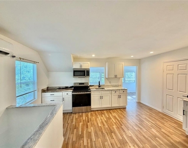 819 11th Street N - Photo Thumbnail 2