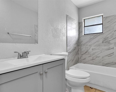 2551 26th Avenue S - Photo Thumbnail 13