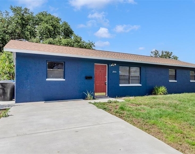 2551 26th Avenue S - Photo Thumbnail 2