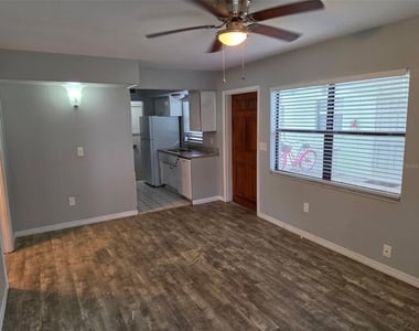 2939 Los Altos Drive - Photo Thumbnail 6