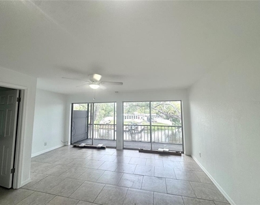 9201 Tudor Drive - Photo Thumbnail 6