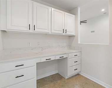 31421 Anniston Drive - Photo Thumbnail 8