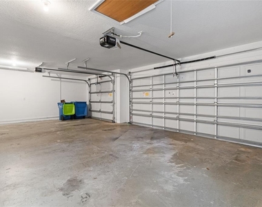 31421 Anniston Drive - Photo Thumbnail 27
