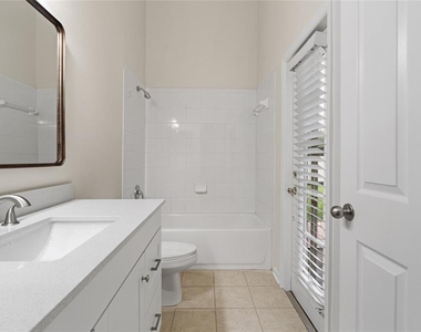 31421 Anniston Drive - Photo Thumbnail 25