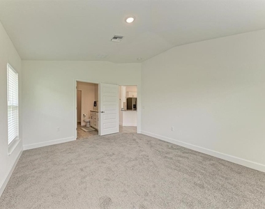 2680 Averland Loop - Photo Thumbnail 30