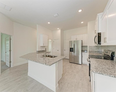 2680 Averland Loop - Photo Thumbnail 7