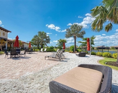 2680 Averland Loop - Photo Thumbnail 54