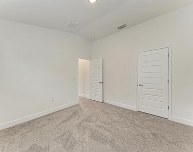 2680 Averland Loop - Photo Thumbnail 35