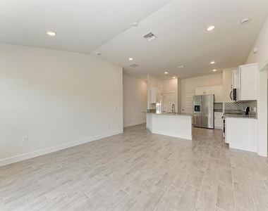 2680 Averland Loop - Photo Thumbnail 10