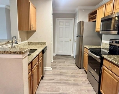 18448 Bridle Club Drive - Photo Thumbnail 6
