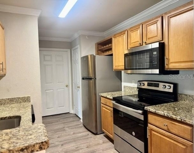 18448 Bridle Club Drive - Photo Thumbnail 8