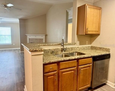 18448 Bridle Club Drive - Photo Thumbnail 9