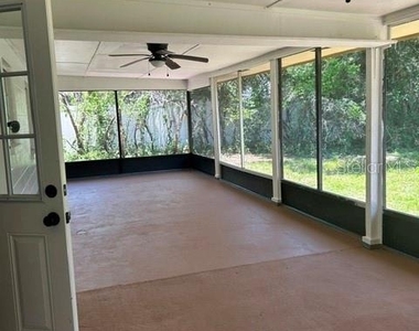 34798 Evergreen Way - Photo Thumbnail 18