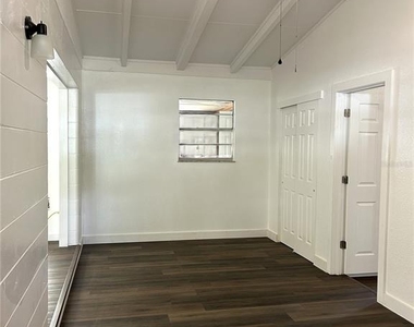 34798 Evergreen Way - Photo Thumbnail 12