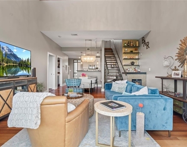 1501 Doyle Carlton Drive - Photo Thumbnail 13