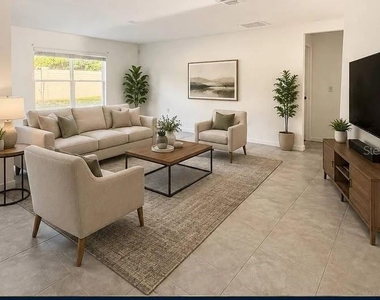 3417 Yarian Drive - Photo Thumbnail 4