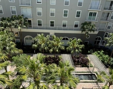 700 S Harbour Island Boulevard - Photo Thumbnail 2