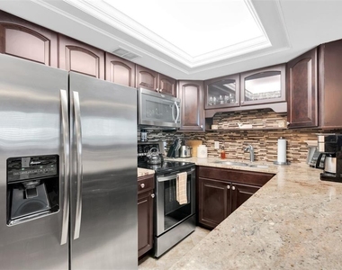 9755 Harrell Avenue - Photo Thumbnail 10