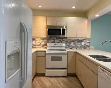2625 State Road 590 - Photo Thumbnail 5