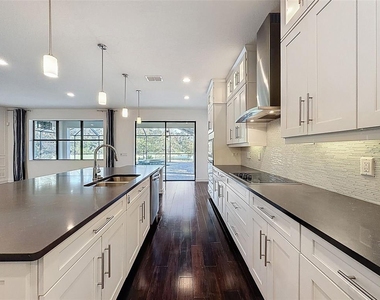 10701 Laurel Vista Way - Photo Thumbnail 33