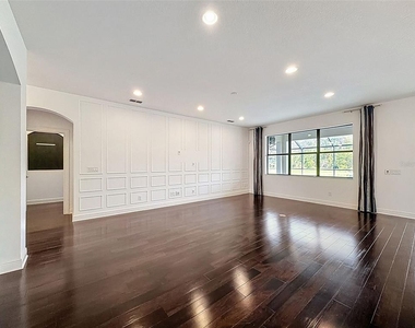 10701 Laurel Vista Way - Photo Thumbnail 22
