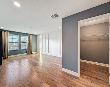 10701 Laurel Vista Way - Photo Thumbnail 75