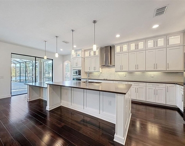 10701 Laurel Vista Way - Photo Thumbnail 26