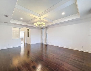 10701 Laurel Vista Way - Photo Thumbnail 38