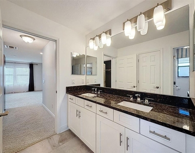 10701 Laurel Vista Way - Photo Thumbnail 73