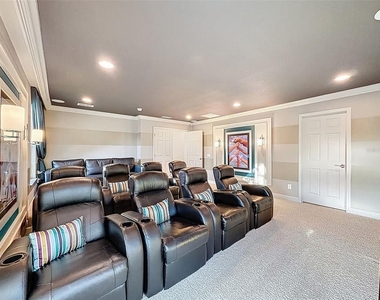 10701 Laurel Vista Way - Photo Thumbnail 65