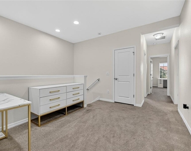 8128 Muddy Pines Place - Photo Thumbnail 18