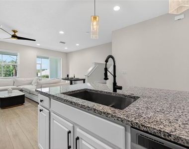 8128 Muddy Pines Place - Photo Thumbnail 13