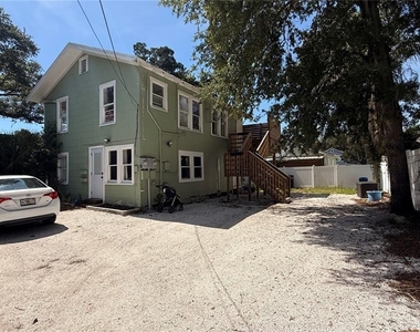 905 Jones Street - Photo Thumbnail 2