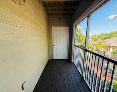 18557 Bridle Club Drive - Photo Thumbnail 31