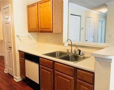 18557 Bridle Club Drive - Photo Thumbnail 7