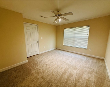 18557 Bridle Club Drive - Photo Thumbnail 14