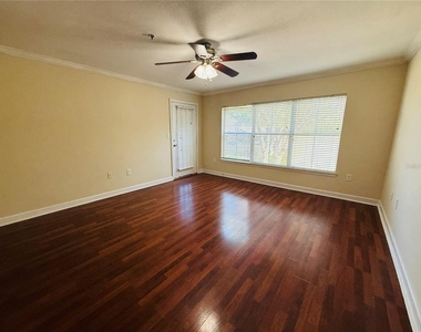 18557 Bridle Club Drive - Photo Thumbnail 10