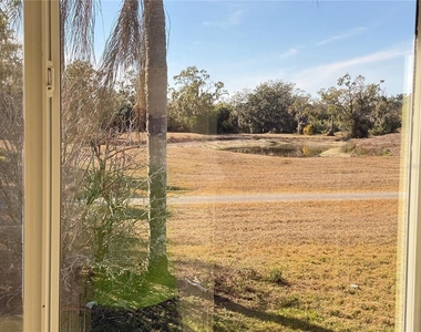 101 Cambridge Trail - Photo Thumbnail 20