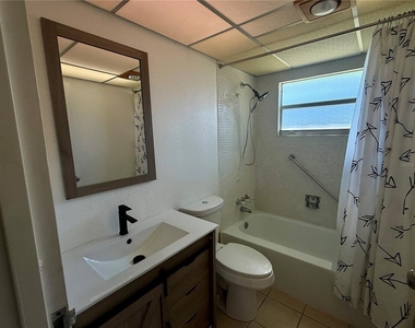 101 Cambridge Trail - Photo Thumbnail 11