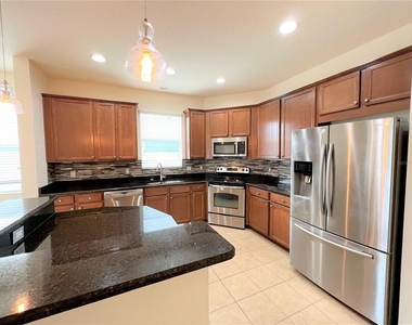11544 Balintore Drive - Photo Thumbnail 12