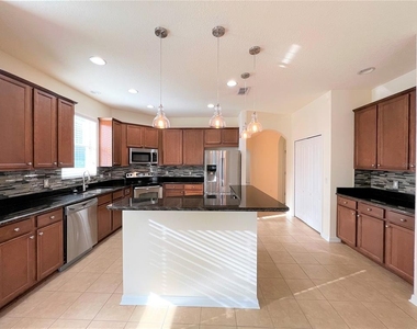 11544 Balintore Drive - Photo Thumbnail 9