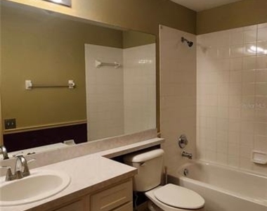 12507 Midpointe Drive - Photo Thumbnail 13