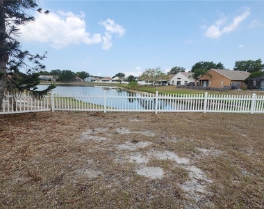 12507 Midpointe Drive - Photo Thumbnail 20