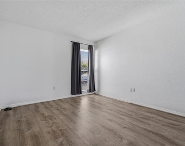 643 Haven Place - Photo Thumbnail 17