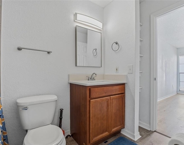 643 Haven Place - Photo Thumbnail 15
