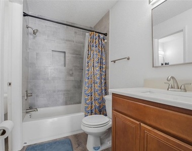 643 Haven Place - Photo Thumbnail 14