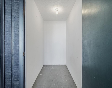 643 Haven Place - Photo Thumbnail 22